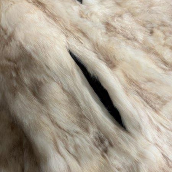 Made Korea Rabbit Fur - Picture 6 of 11